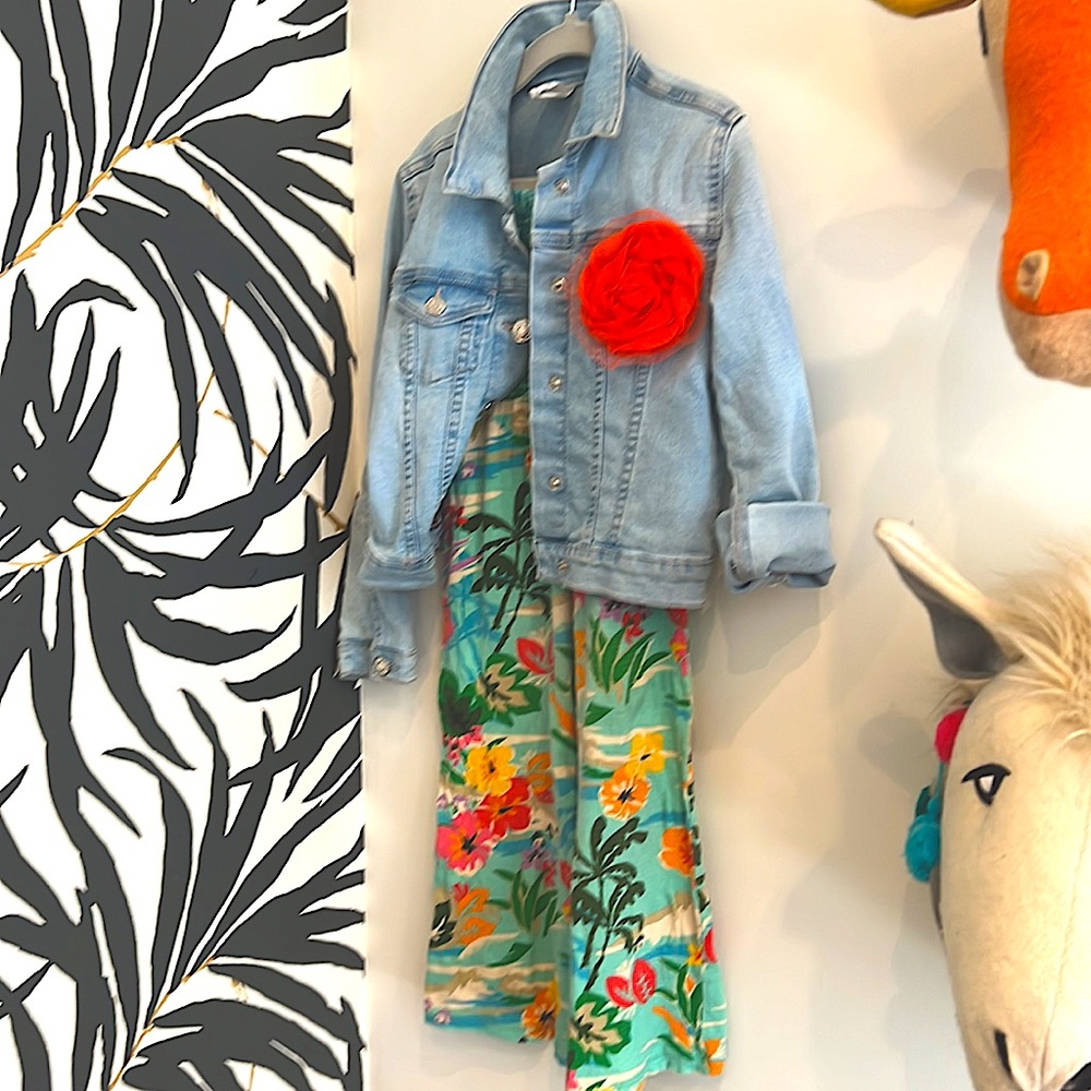 Girls Zara one piece jumper + denim jacket and flower pin, excellent condition.